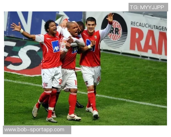 欧冠小组赛综述葡萄牙体育与卡拉巴赫表现突出本菲卡与贾府遭遇零分困境 欧冠小组赛综述葡萄牙体育与卡拉巴赫表现突出本菲卡与贾府遭遇零分困境