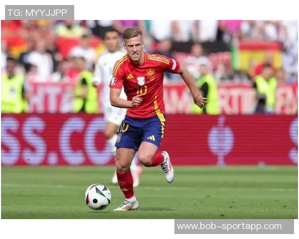 西班牙国家队宣布奥尔莫因左腿肌肉不适将返回巴萨接受治疗