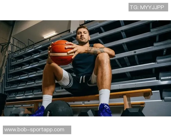 NBA官方称赞东契奇表现如巅峰湖人球队状态持续上升引发关注