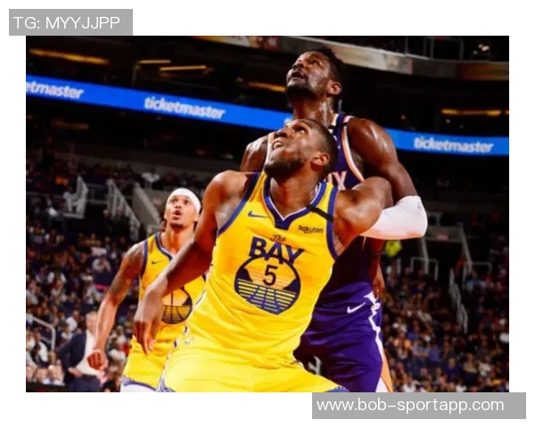 张佳玮分析卢教练全锋阵策略如何在勇士对决中逆转局势