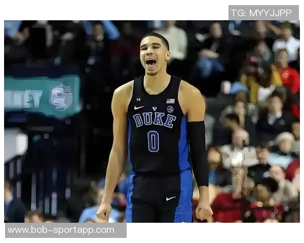 塔图姆谈绿军主场氛围只升冠军旗和退役号的背后意义