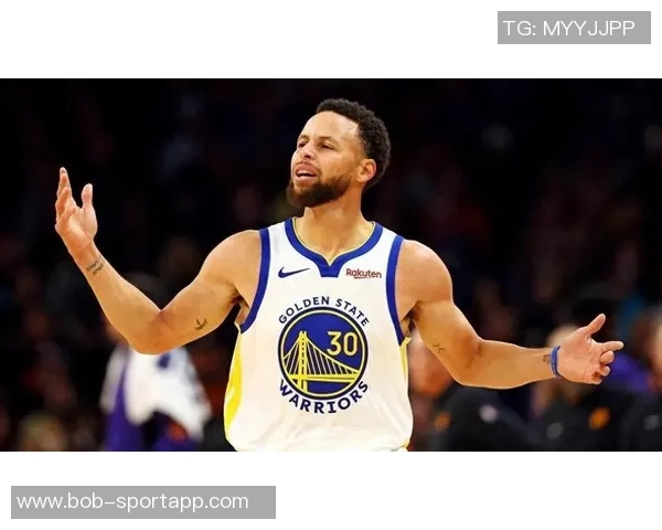 库里谈球队状态：一切顺理成章目标是持续保持良好表现