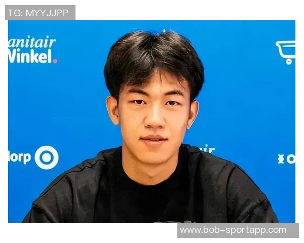 王博豪首发出战荷乙领头羊海牙展现留洋小将风采 王博豪首发出战荷乙领头羊海牙展现留洋小将风采